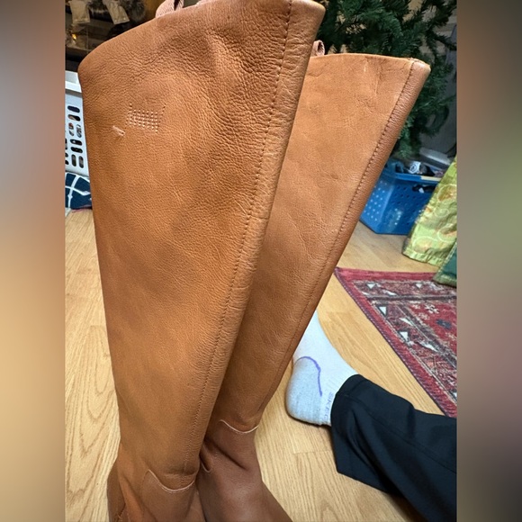 NEW GORGEOUS tall Franco Sarto women’s 10 Leather Riding Boots Camel color - Picture 9 of 11